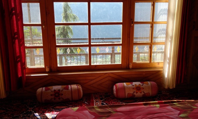 Burwa House | Welcome Homestay a budget stay in Manali, Himachal Pradesh,India