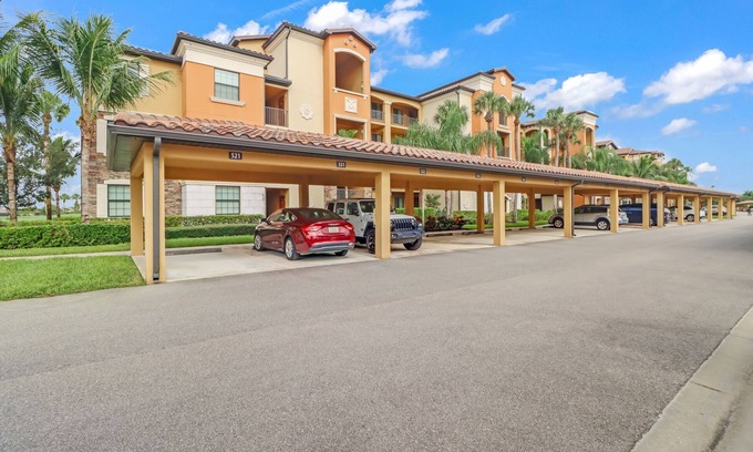 Naples Condo | Welcome to Bonita National House!