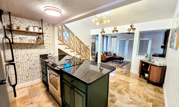 Royal Condo | Welcome to Clearwater Vista Lake Hamilton Condo!