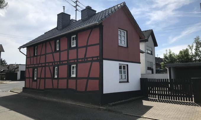 Bad Muenstereifel House | Welcome to the Eifeldömchen vacation home!