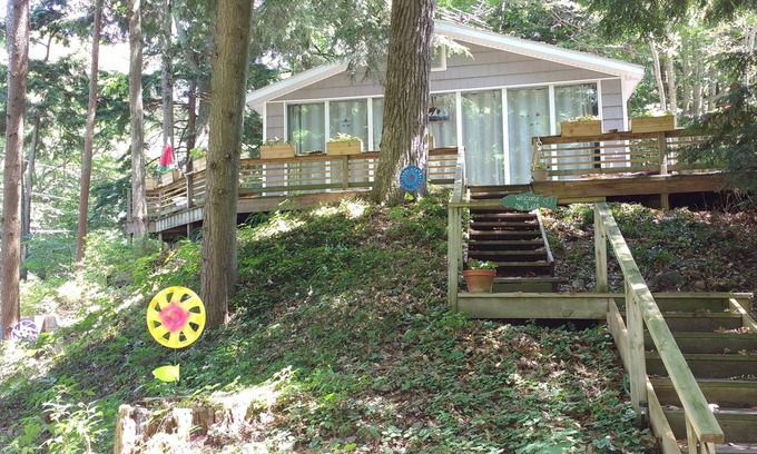 Shelby Cottage | Welcome to the Lake - Cozy, Hilltop Wooded Lake Michigan Cottage - Reserve Now!