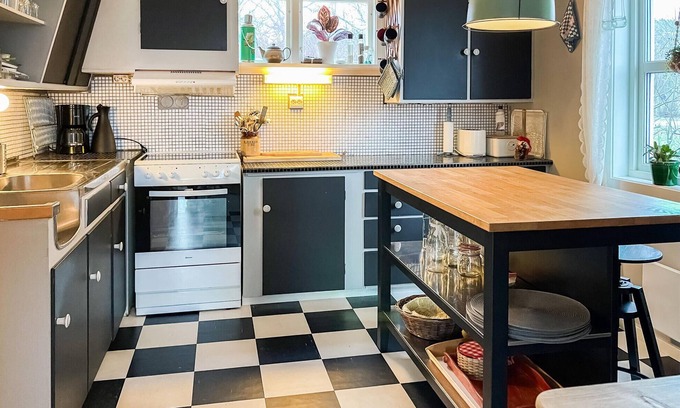 Spangereid House | Welcome to this family vacation home in Spangereid on the Lindesnes peninsula.