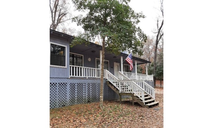 Holly Lake Ranch House | Welcome to Wildwood Cottage, your vacation home to make great family memories.