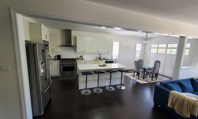 Lindsay House | Welcome to your Modern and Cozy Kawartha Getaway.
