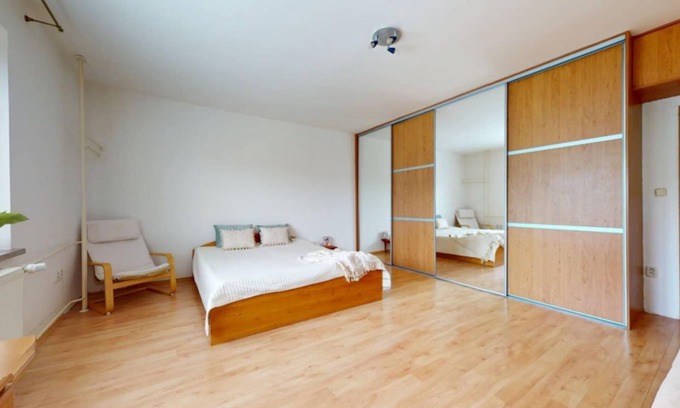 Nove Mesto Apartment | Welcoming 1-bedroom apartment in Bratislavský kraj