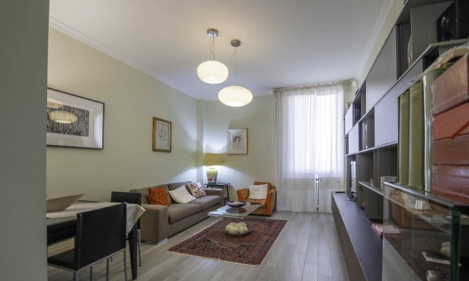 Central Station Apartment | Welcoming and cozy 2 bedroom apartment - Boscovich