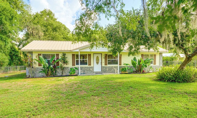 Bartow House | Welcoming Bartow Home Near Family Attractions!