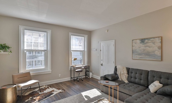 Bethlehem Apartment | Well Decorated Apartment in Historic Bethlehem - 2 Night Min