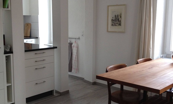 Davos Apartment | well-kept and yet cozy - central yet quiet - Davos house with balcony
