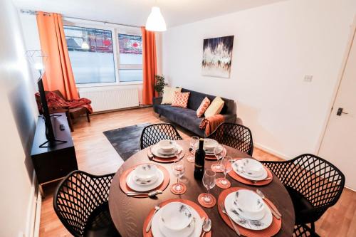 Camden Apartment | Well-Presented 3-Bedroom Flat! Great Location!