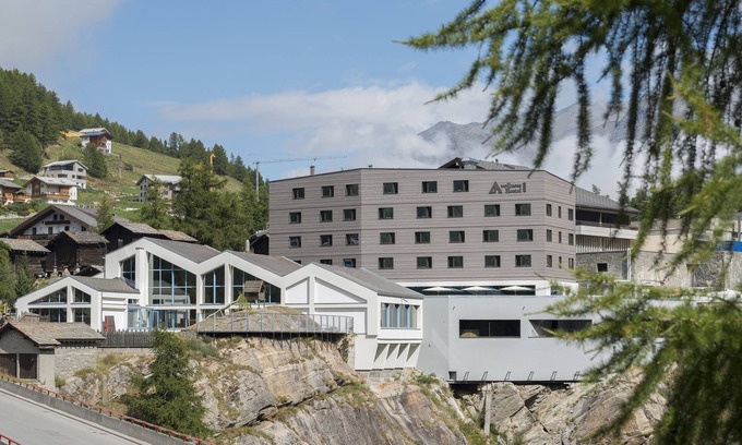 Saas-Fee Hostel | wellnessHostel4000