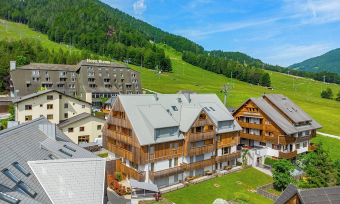 Kranjska Gora Apartment | West Alpine Apartment - Where elegance meets nature
