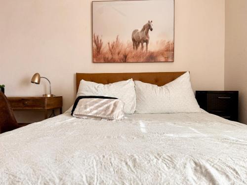 Hemet House | Western Breeze Getaway