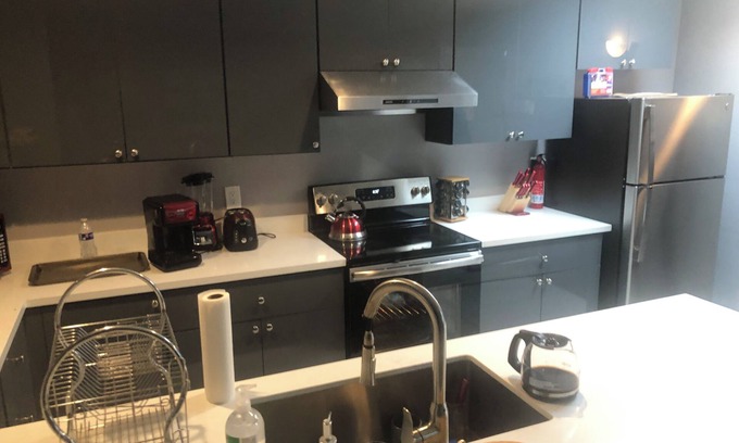 Belmont Apartment | Western Hills, 1-BR unit, sleeps 4, near SF Airport