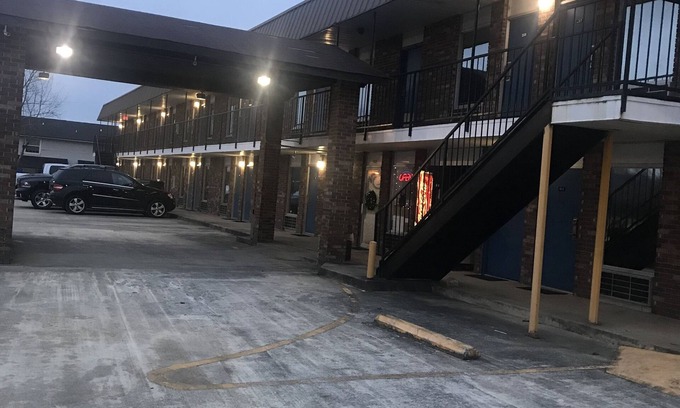Wrens Hotel | Western Motel