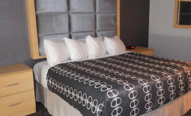 Carnduff Hotel | Western Star All Suites Hotel Carnduff