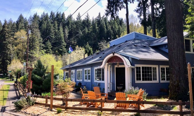 Westfir Cabin | Westfir Lodge and Mountain Market