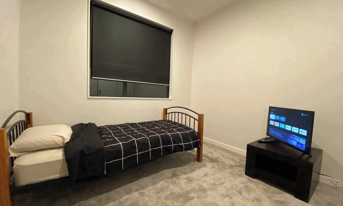 Massey House | Westgate Massey near commercial Full furnished rm1