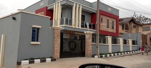 Ibadan Apartment | WestMore Court a.k.a The Family House