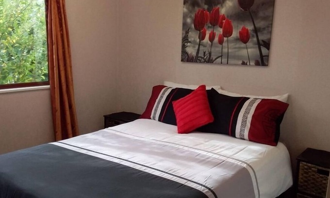 Westport House | Westport Central 2 minutes Walk from Town