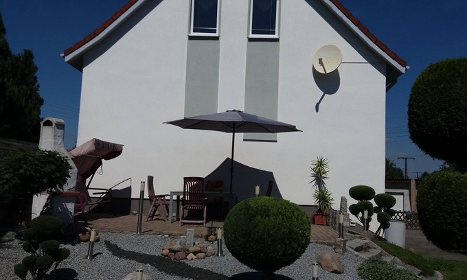 Roßbach Apartment | When I see the lake, I need no more sea