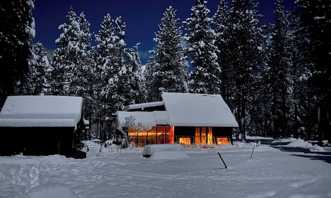 Twisp Cabin | Whispering Pines Cabin Retreat
