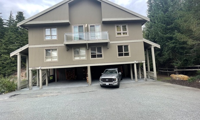 Alta Vista House | Whistler Blueberry Dream