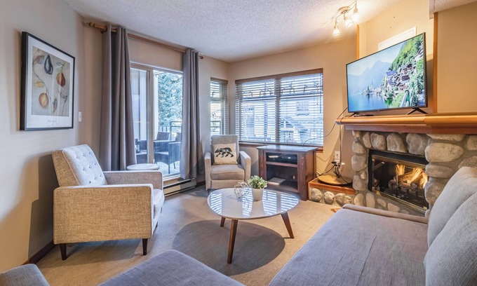 Whistler Creekside Condo | Whistler Vacation Club Lake Placid Lodge - 103