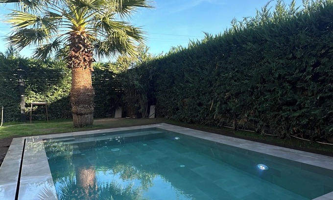 Shkoder House | White Beach Villa 2 - Luxury