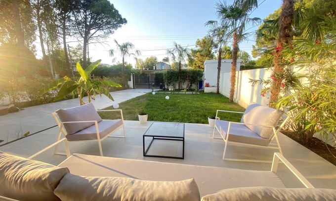 Velipoje Villa | White Beach Villa 1 - Luxury