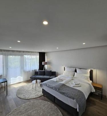 Region Hannover District Apartment | White Estate IZM
