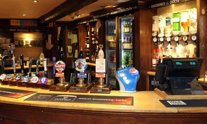 Andover Hotel | White Hart, Andover by Marston's Inns