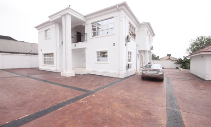Benin City House | White House Service Apartment