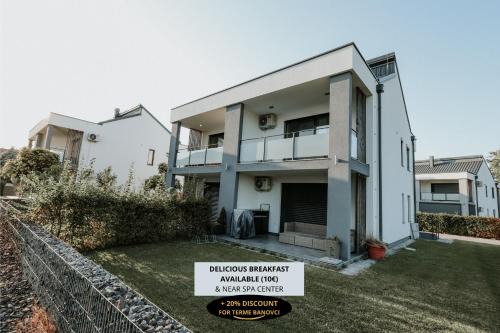 Ljutomer Apartment | White Mountain Apartment