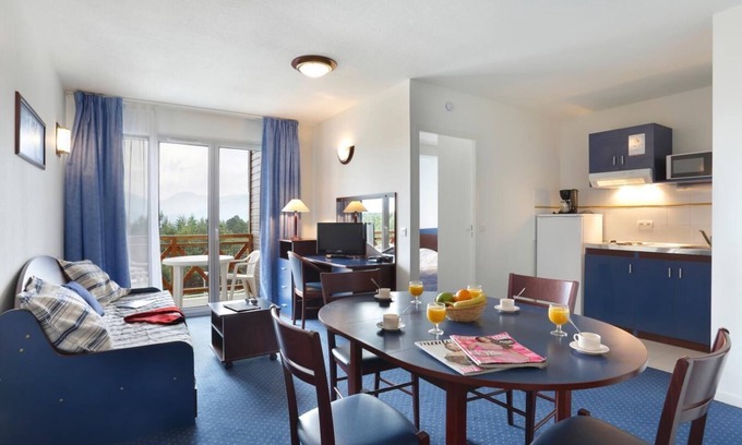Pyrenees 2000 Apartment | Wifi, 100m from resort center, fitness, terrace, balcony, tv, ski locker, 30m², Pyrénées 2000