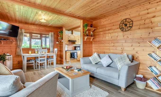Somerton House | Wild Meadow Lodge - Two Bedroom House, Sleeps 3