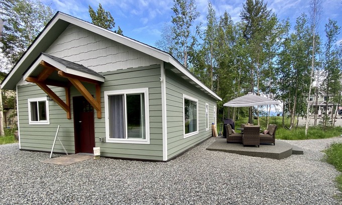 Wasilla House | Wild Rose Cottage on Private homestead. Mountain View from property!