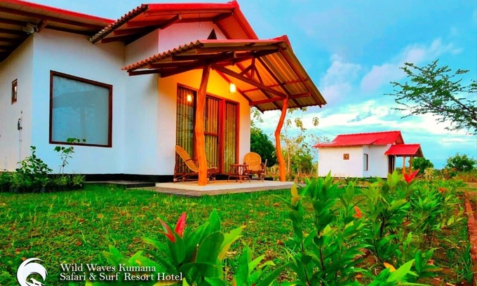 Lahugala House | Wild Waves Kumana Safari & Surf Resort Hotel - Panama Near Arugam Bay