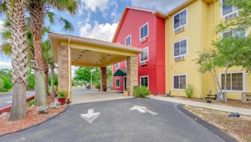 Crawfordville Hotel | Wildwood Inn