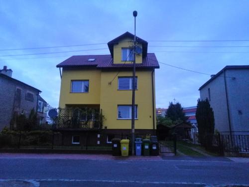 Psie Pole Villa | Willa Malbork