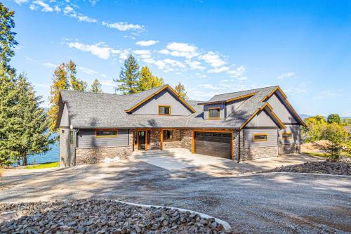 Priest River House | Willow Bay