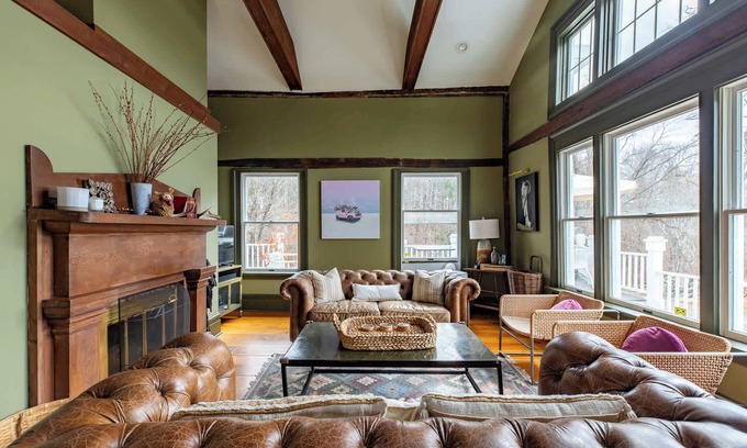 Clinton Corners House | Willow Brook: Historic Farmhouse w/Fun Playroom