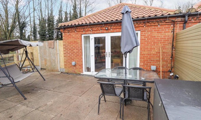 Goxhill House | Willow Cottage