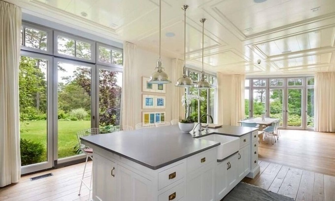 Mashpee Neck Condo | Willowbend stunner! Breathtaking home and heated pool. RPMS133