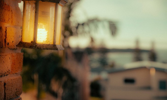 Black Head Apartment | Wine and dine in style before Stunning Beach Views and the Fresh Ocean Breeze