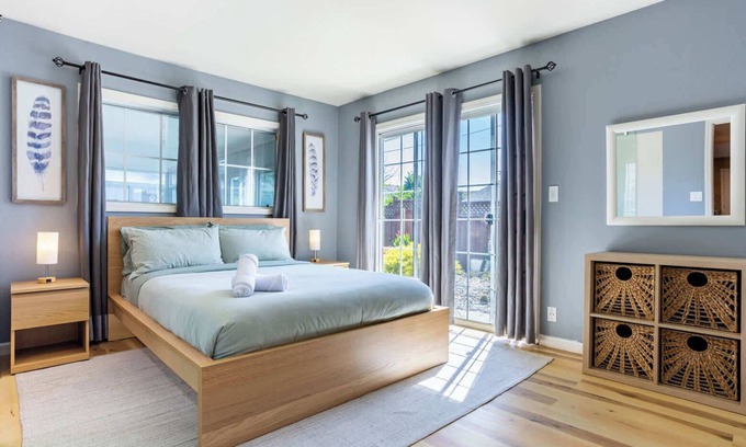 Hayward House | ‼️Wine, Waves & Comfort‼️| 2BR Bay Area Beauty