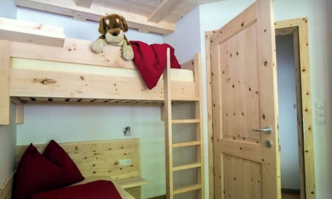 Cortina Sulla Strada del Vino Apartment | Winery Hofer Hof - APP. Veltliner