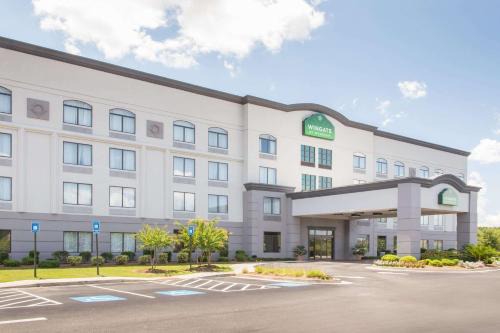 Savannah Hotel | Wingate by Wyndham Savannah Pooler