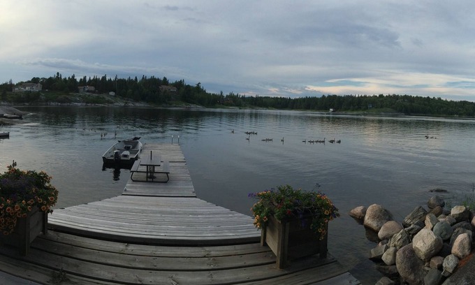 Kenora Cottage | Winnipeg River Paradise