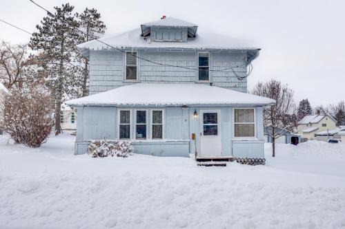 Hurley House | Winter Sports Paradise Wisconsin Family Home